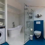 Old Town Escape Apartment *