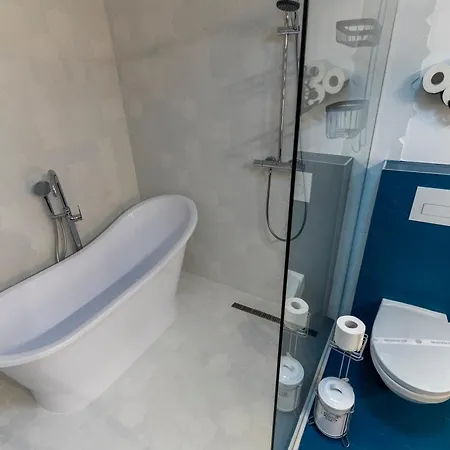 Luxurious In Old Town - Ultra בראשוב