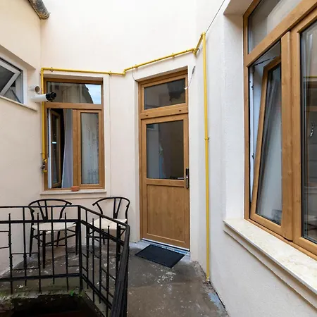 Old Town Escape Apartman Brassó