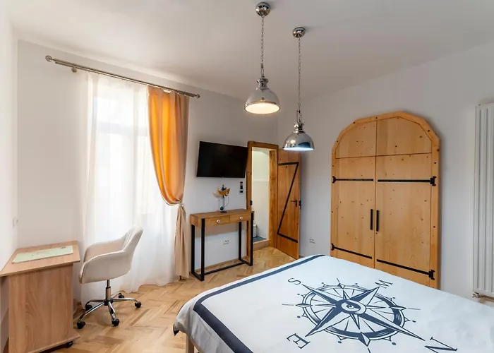 Apartment Old Town Escape